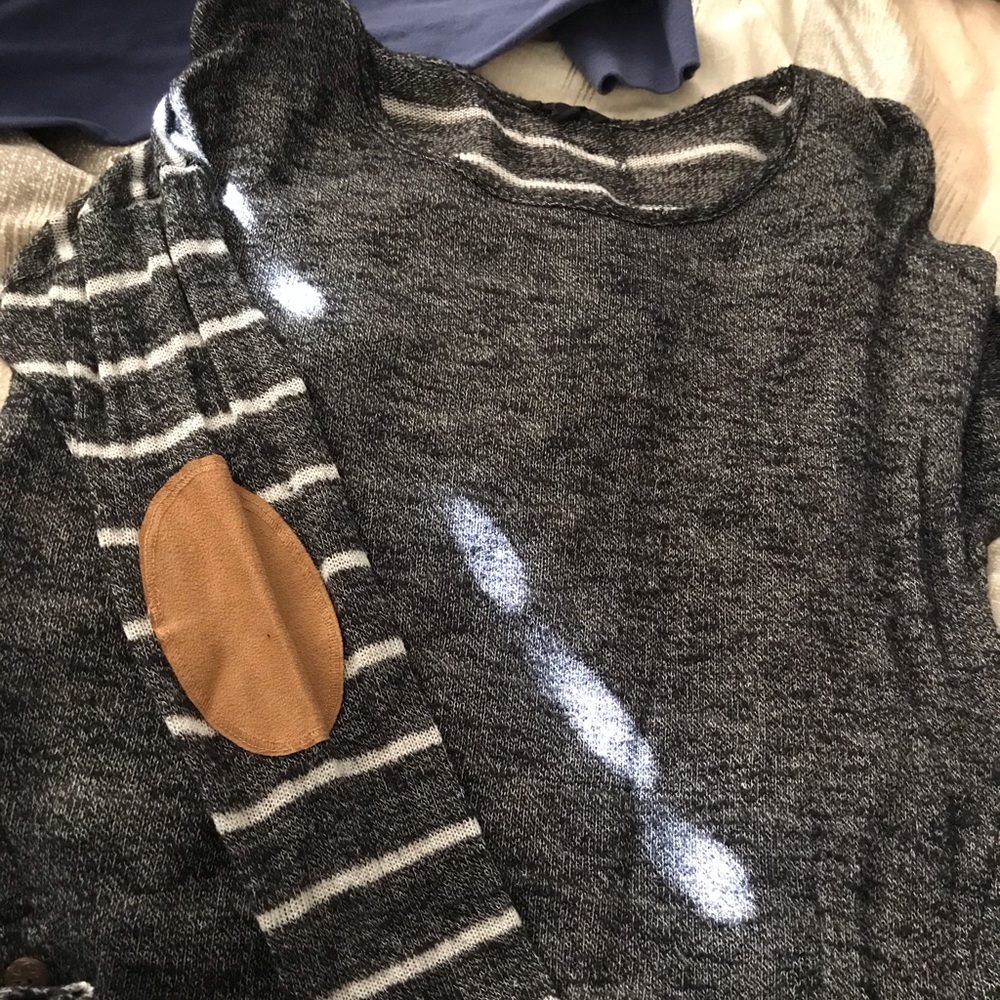 striped, gray sweater